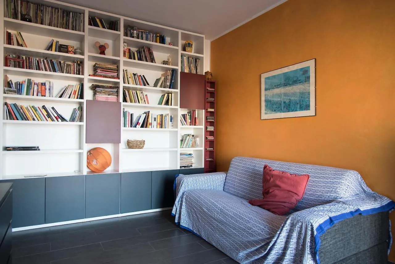 Youhosty - Bertelli 16 Milan